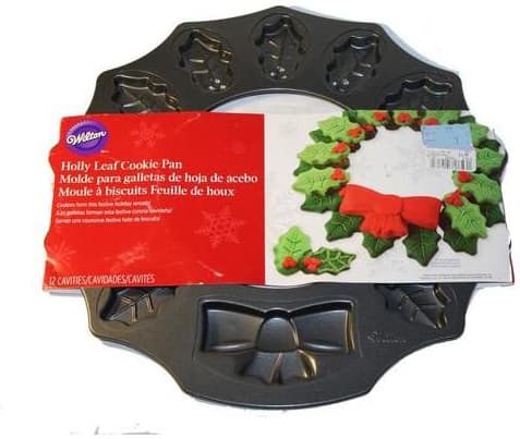 Christmas Holly Leaf Cookie Pan